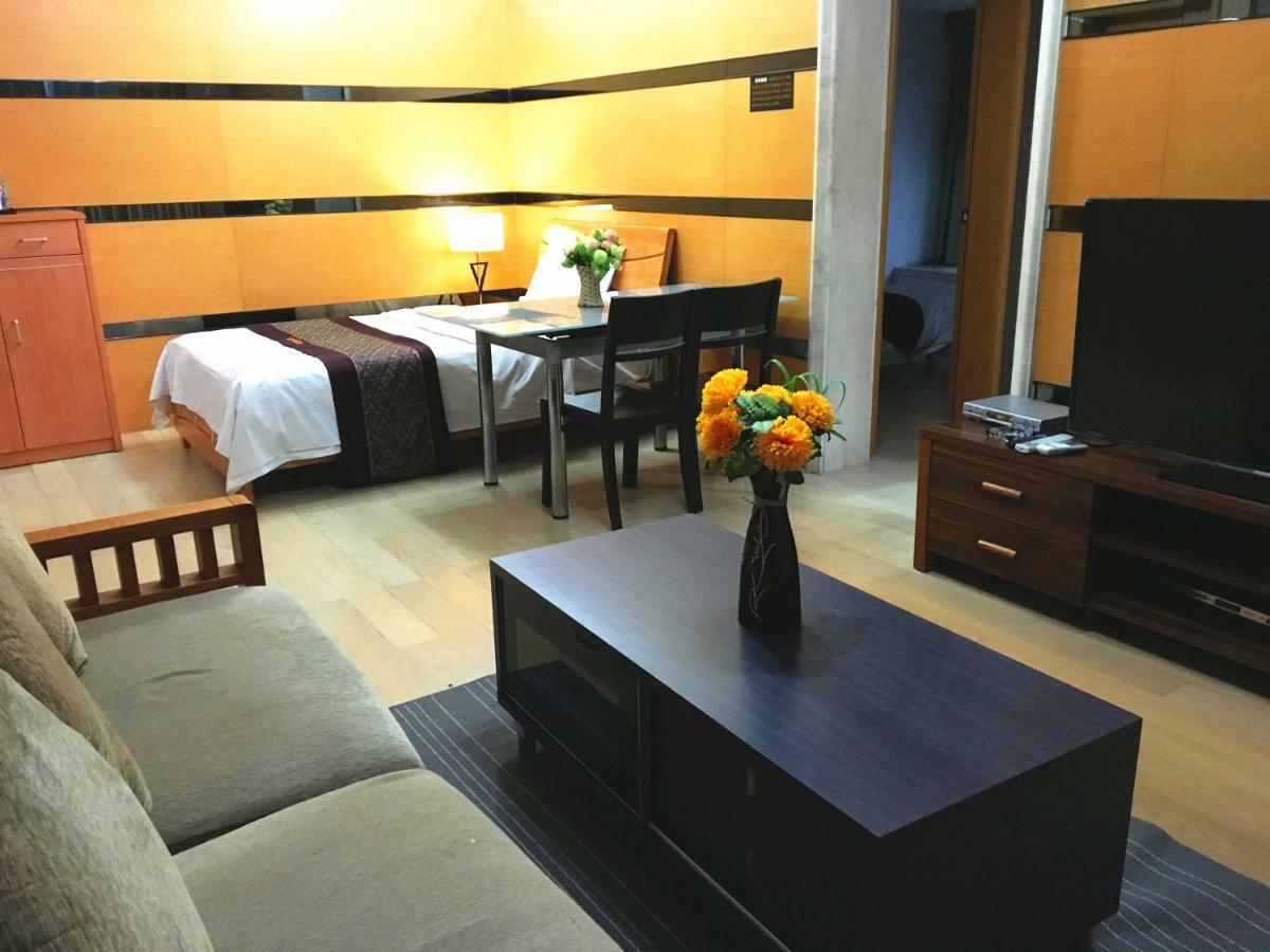 She & He Service Apartment Huifeng Guangzhou Buitenkant foto